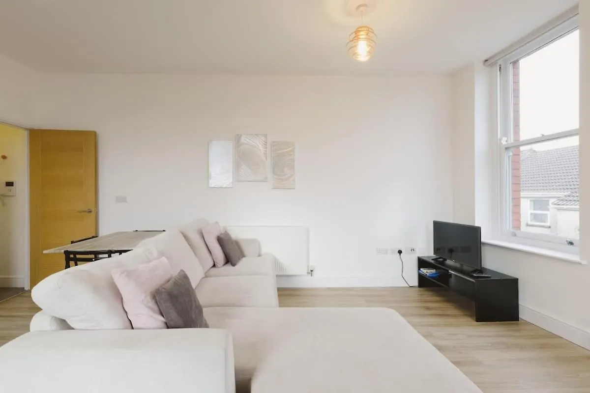 West Street 194- Hopewell Apartment Bristol