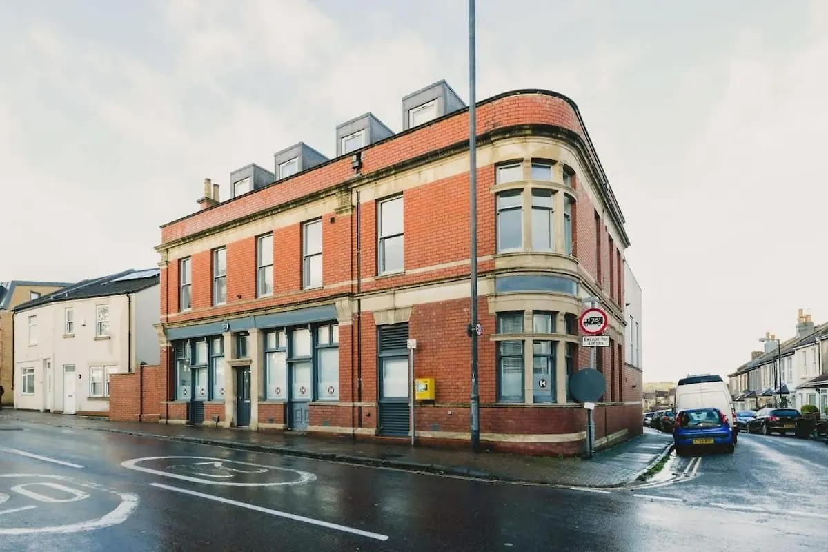 West Street 194- Hopewell Apartment Bristol 0*,  United Kingdom